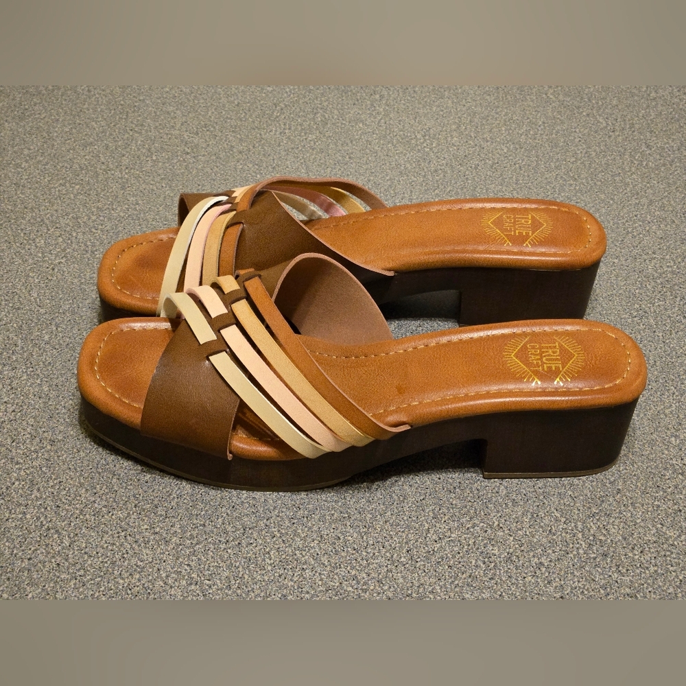 True Craft Klick Strappy Sandal Tan MultiColor Women's Size 8 - Picture 5 of 7